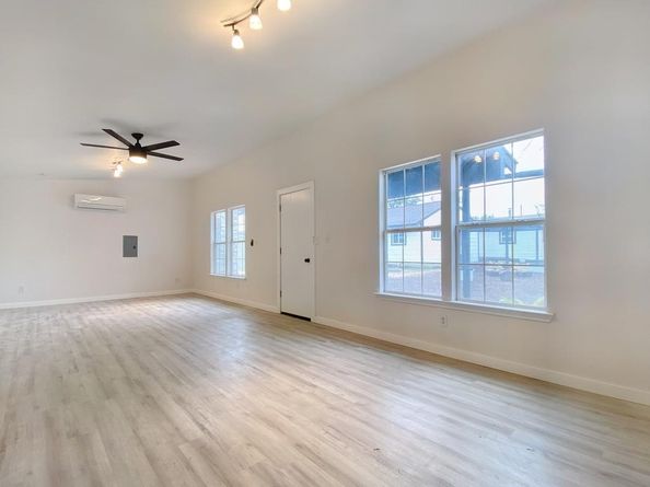 7912 Tisdale DR, Austin TX 78757