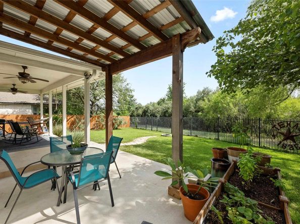 2917 Belgrave Falls LN, Austin TX 78748