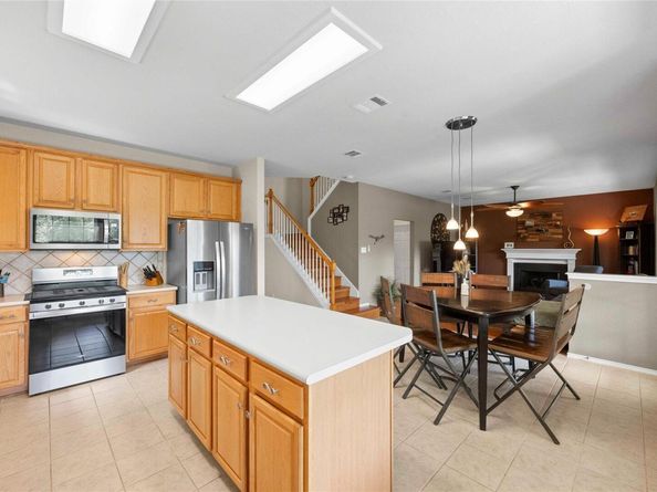 2917 Belgrave Falls LN, Austin TX 78748