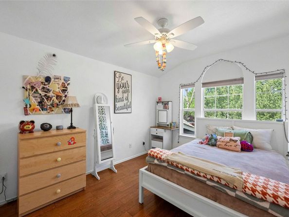 2917 Belgrave Falls LN, Austin TX 78748