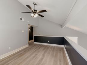 2124 Burton DR 174, Austin TX 78741