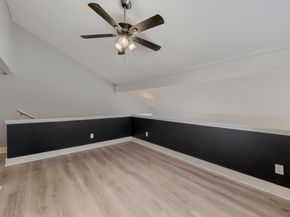 2124 Burton DR 174, Austin TX 78741