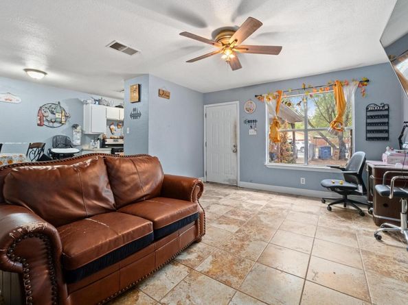 8203 Colony Loop DR, Austin TX 78724