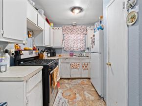 8203 Colony Loop DR, Austin TX 78724