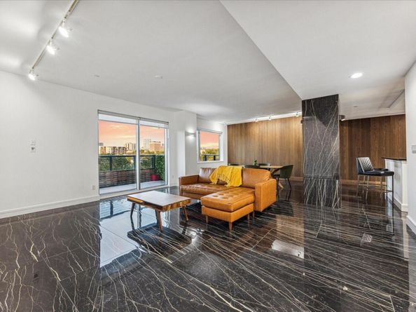 901 W 9th ST 401, Austin TX 78703