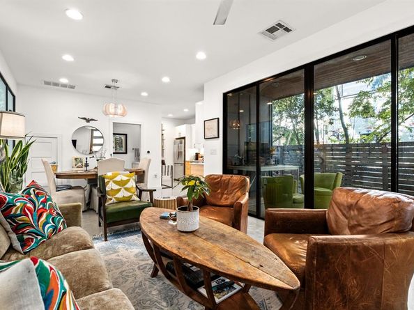 1001 Juanita ST, Austin TX 78704