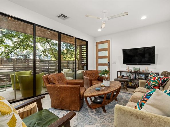 1001 Juanita ST, Austin TX 78704