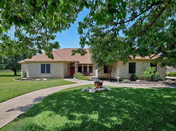 101 Lakeview LN, Georgetown TX 78633