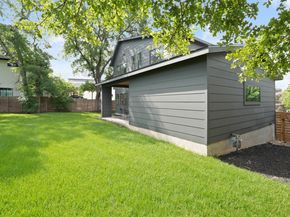 1001 Walter ST 2, Austin TX 78702