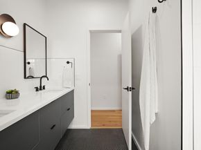1001 Walter ST 2, Austin TX 78702