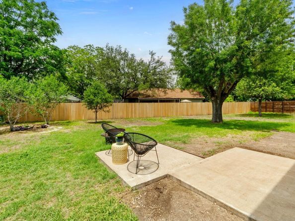 11708 Rotherham DR, Austin TX 78753