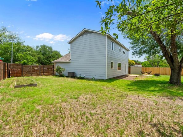 11708 Rotherham DR, Austin TX 78753
