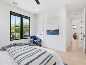 2908 Stoneway DR, Austin TX 78757