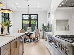 2908 Stoneway DR, Austin TX 78757