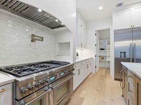 2908 Stoneway DR, Austin TX 78757