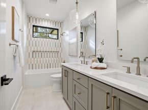 2908 Stoneway DR, Austin TX 78757