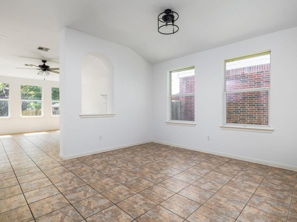 722 Crane Canyon PL, Round Rock TX 78665
