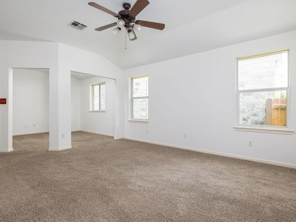 722 Crane Canyon PL, Round Rock TX 78665