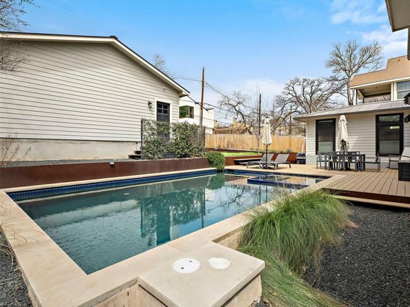 1004 Maufrais ST, Austin TX 78703