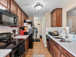 1015 E Yager LN 56, Austin TX 78753