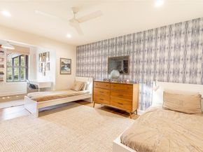 8800 Golden Rain CV, Austin TX 78735