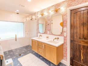 8800 Golden Rain CV, Austin TX 78735