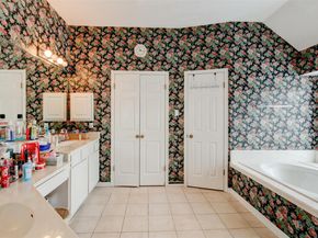 1605 Dapplegrey LN, Austin TX 78727