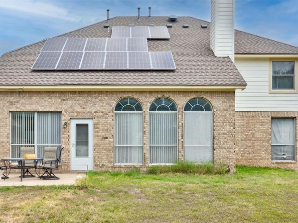 1605 Dapplegrey LN, Austin TX 78727