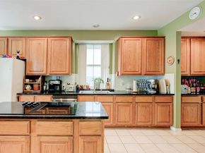 1605 Dapplegrey LN, Austin TX 78727