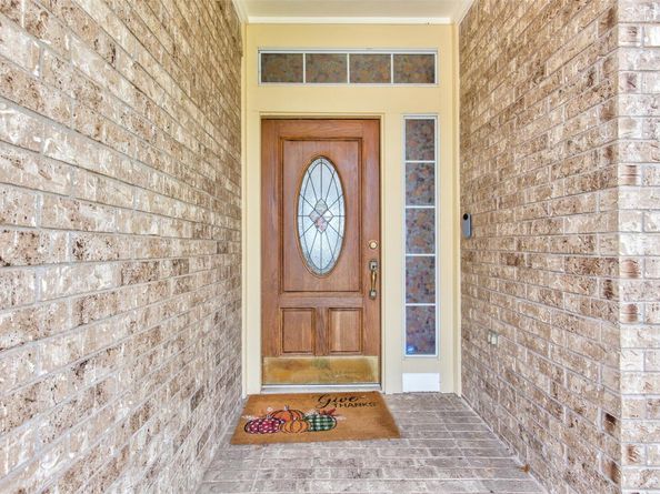 1605 Dapplegrey LN, Austin TX 78727