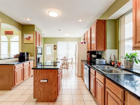 1605 Dapplegrey LN, Austin TX 78727