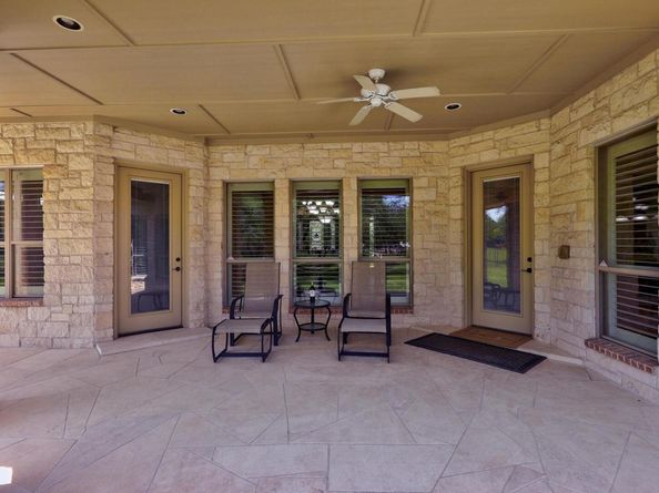 112 Shady Elm, Georgetown TX 78633