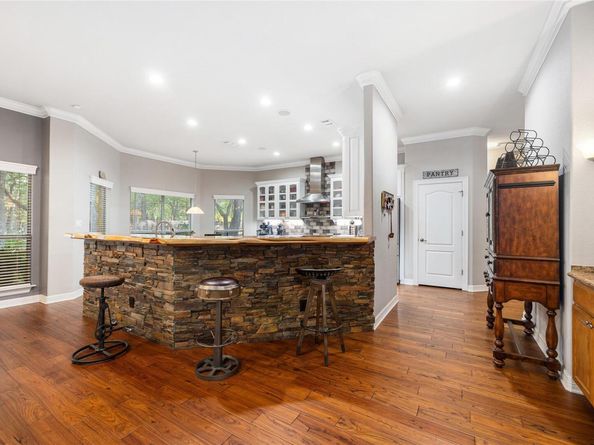 204 Woodland PARK, Georgetown TX 78633