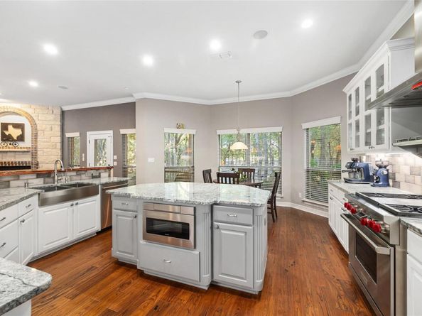 204 Woodland PARK, Georgetown TX 78633