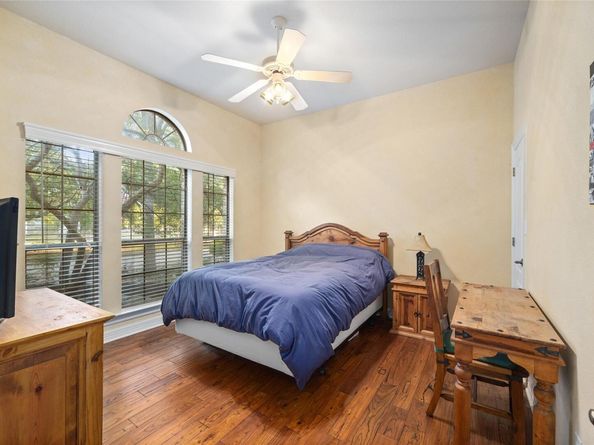 204 Woodland PARK, Georgetown TX 78633