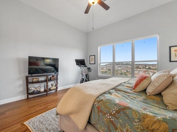 203 Serene Hilltop CIR, Lakeway TX 78738