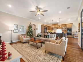 203 Serene Hilltop CIR, Lakeway TX 78738