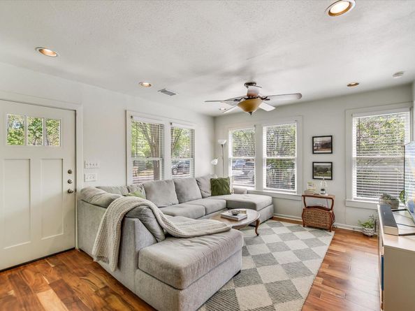 1105 W 43rd ST, Austin TX 78756