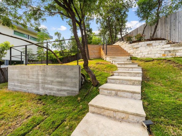811 Rutherford PL, Austin TX 78704