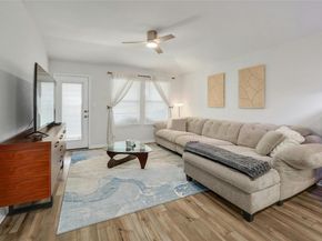 216 Prairie Song LN, Liberty Hill TX 78642