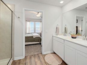 216 Prairie Song LN, Liberty Hill TX 78642