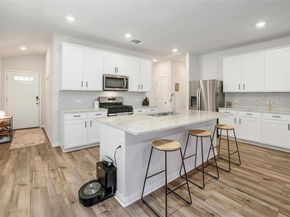 216 Prairie Song LN, Liberty Hill TX 78642