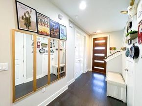 807 E 16th ST B, Austin TX 78702