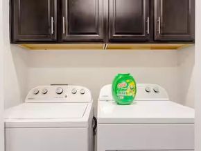 807 E 16th ST B, Austin TX 78702