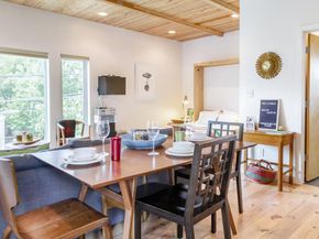 1910 Kinney Ave, Austin TX 78704