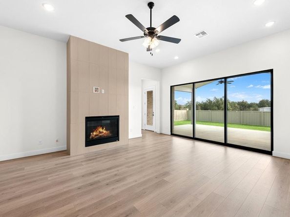 121 Irvine PASS, Liberty Hill TX 78642