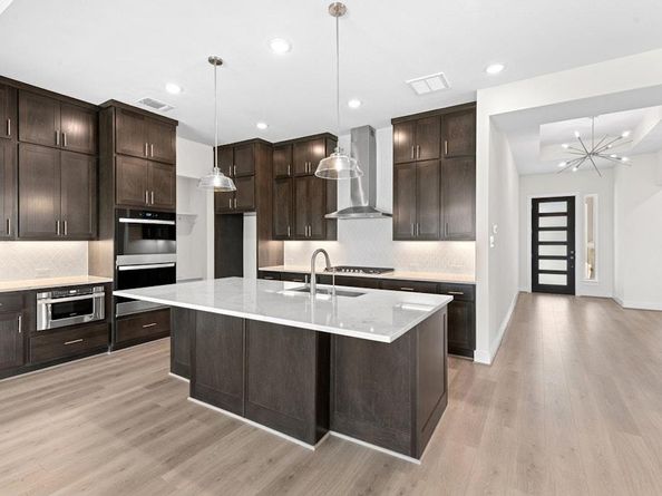 121 Irvine PASS, Liberty Hill TX 78642