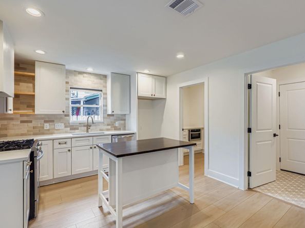 4612 Ganymede DR, Austin TX 78727