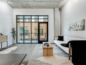 1501 E 4th ST 206, Austin TX 78702