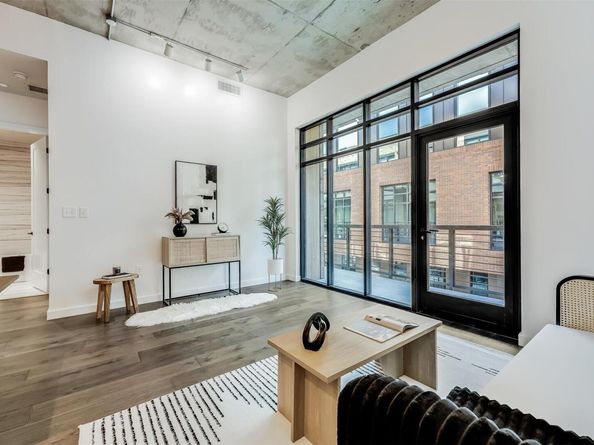 1501 E 4th ST 206, Austin TX 78702